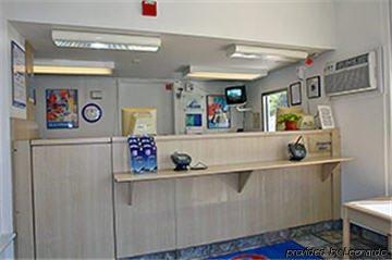 Hotel Super 8 By Wyndham
