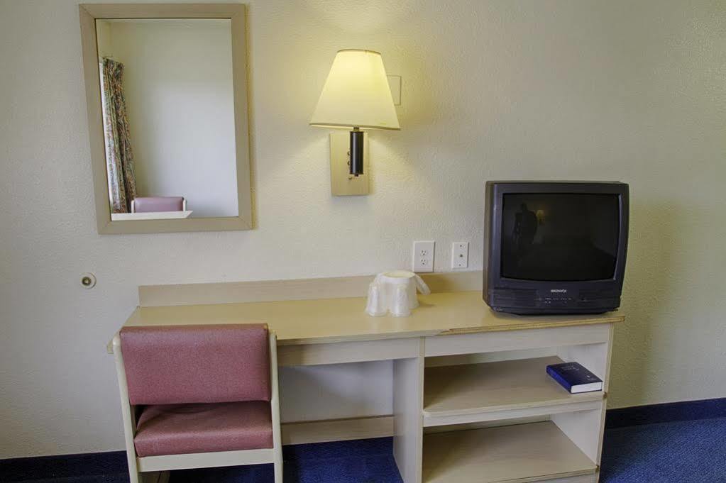 Super 8 By Wyndham Hotel Florence